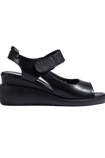 Pohodlné čierne klinové...