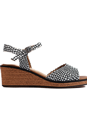 sandále od Sergia Leoneho