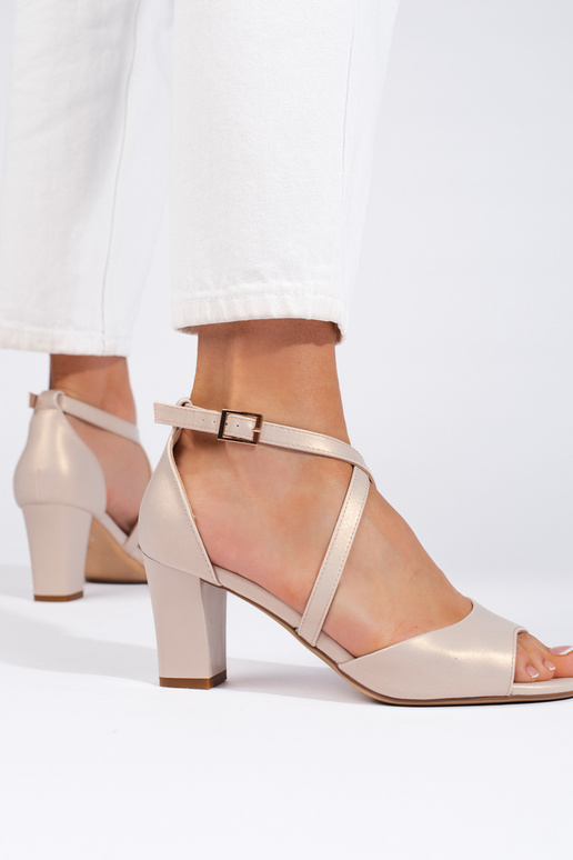 Elegantné sandále z paseczkami Sergio...