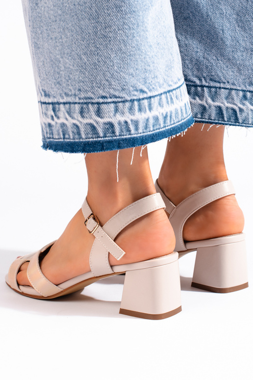 Béžové lesklé sandále Sergio Leone Béžové lesklé sandále Sergio Leone