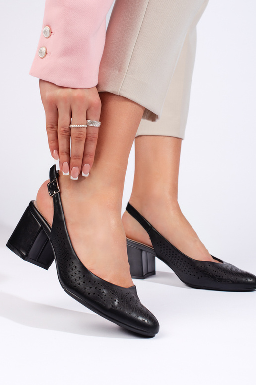 s prelamovanými prvkami, čierne...