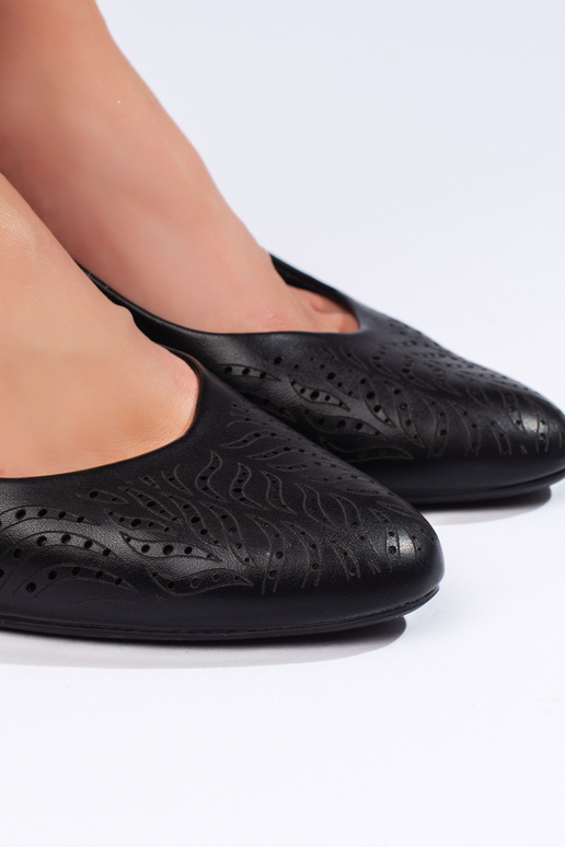 s prelamovanými prvkami, čierne...