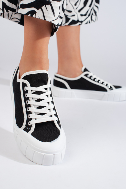 Čierne dámske topánky Čierne dámske topánky