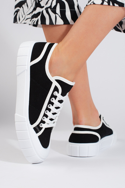 Čierne dámske topánky Čierne dámske topánky