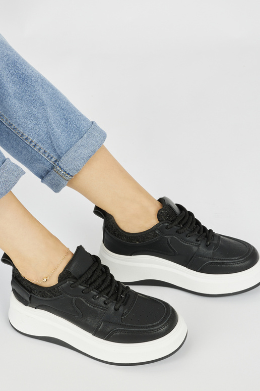 Dámske čierna Tenisky na hrubej podrážke Dámske čierna Tenisky na hrubej podrážke