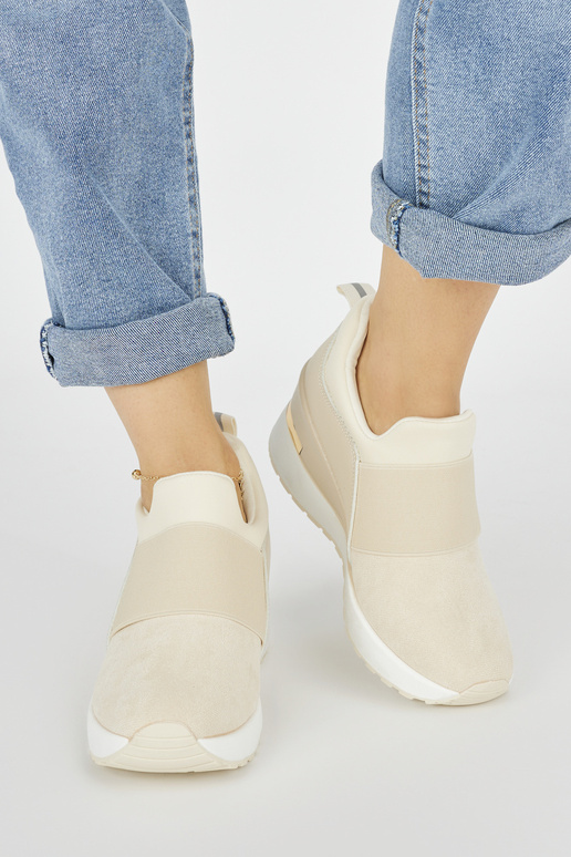 slonovina Tenisky model obuvi na kline slonovina Tenisky model obuvi na kline