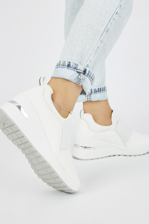 biele Tenisky model topánky na kline biele Tenisky model topánky na kline