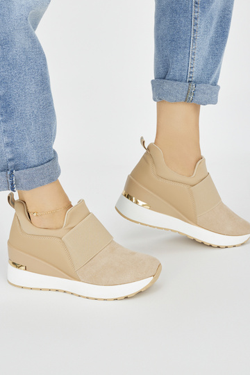 Hnedá farba zo semišu... 2