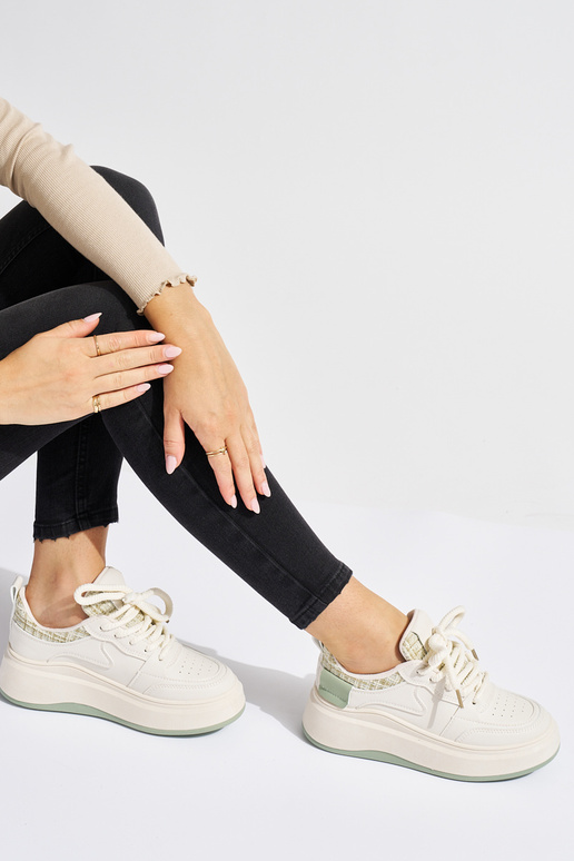 Dámske čierna Tenisky na hrubej podrážke Dámske čierna Tenisky na hrubej podrážke