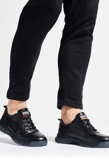 čierne športové topánky pre... 2