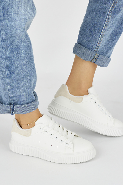 Biely klasický model dámskych...