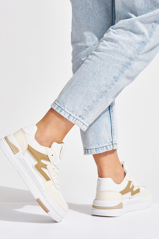 Bielo-béžový model tenisiek s platformou Bielo-béžový model tenisiek s platformou