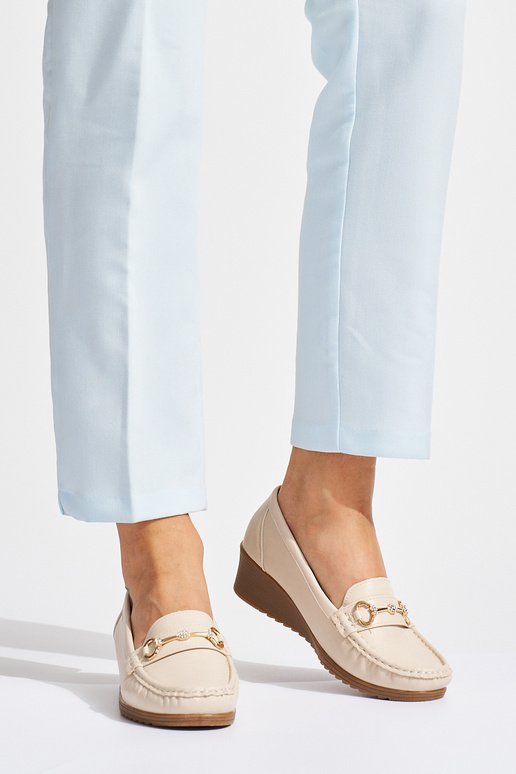 béžové dámske mokasíny na kline so...