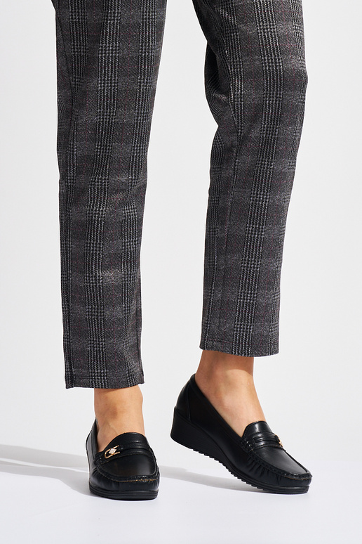 čierne dámske mokasíny s prackami čierne dámske mokasíny s prackami