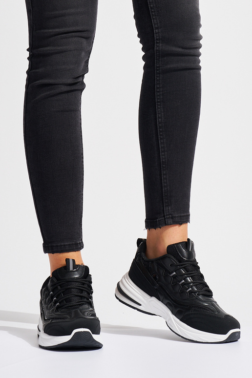 čierne dámske športové topánky na... čierne dámske športové topánky na...