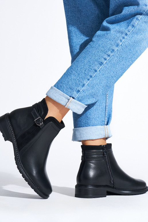 čierne dámske topánky na nízkom podpätku čierne dámske topánky na nízkom podpätku