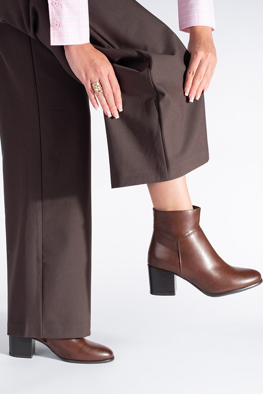 hnedé čižmy Sergio Leone