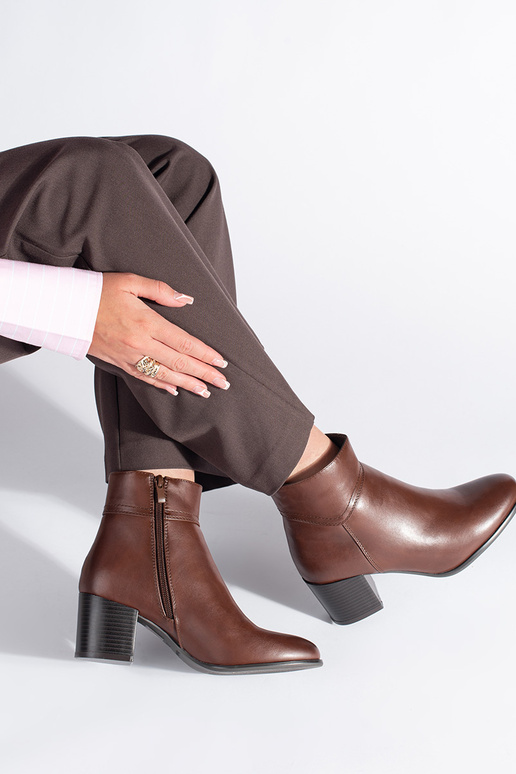 hnedé čižmy Sergio Leone