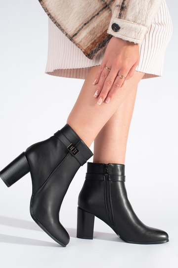 čierne topánky elegantné... 2