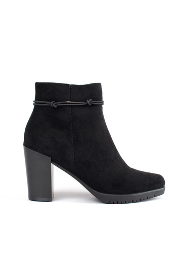 Semišové elegantné čižmy...