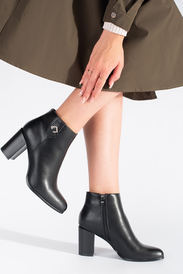 čierne dámske topánky na... 2