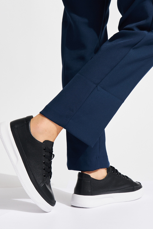 Prelamované kožené topánky v čiernej... Prelamované kožené topánky v čiernej...