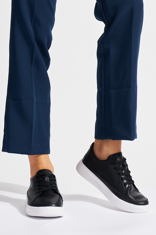 Prelamované kožené topánky v čiernej... Prelamované kožené topánky v čiernej...