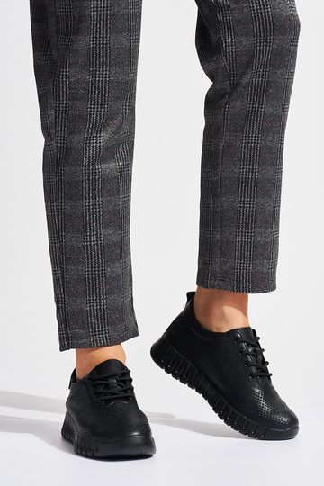 s prelamovanými prvkami... 2