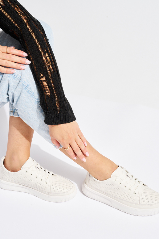 Prelamované kožené topánky v bielej... Prelamované kožené topánky v bielej...