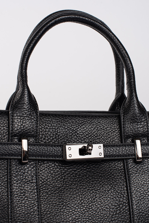 čierna klasický elegantná kabelka