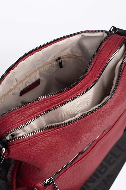 červený dámsky kabelkový typ batoh so...