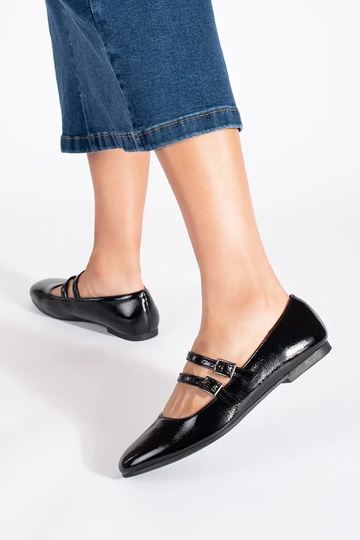 čierna lakované balerínky... 2