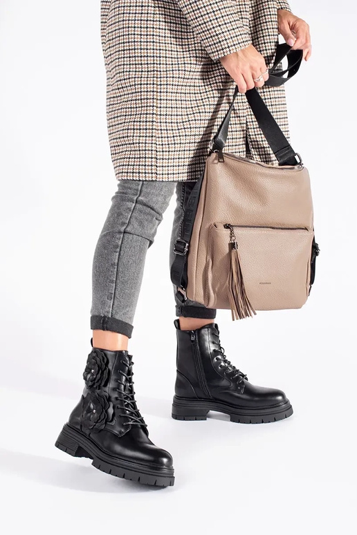 čierna izolované topánky s kvetmi čierna izolované topánky s kvetmi