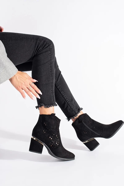 čierna prelamované kovbojské čižmy... čierna prelamované kovbojské čižmy...