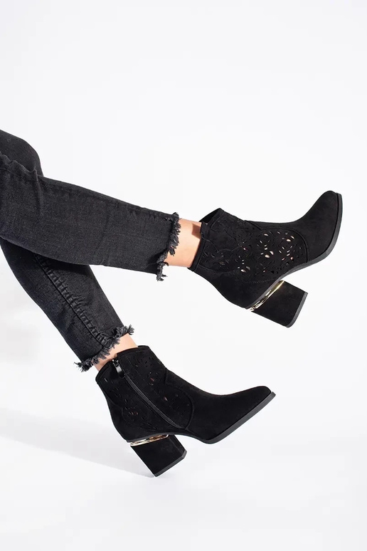 čierna prelamované kovbojské čižmy... čierna prelamované kovbojské čižmy...