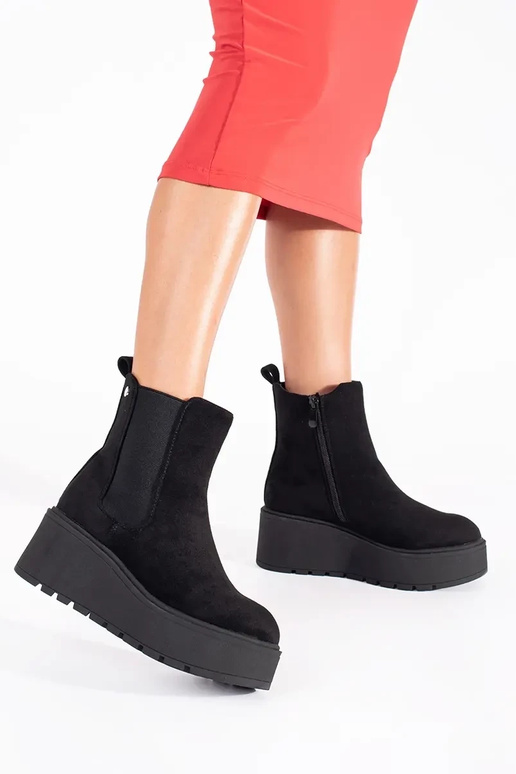 čierna zo semišu Chelsea čižmy na kline