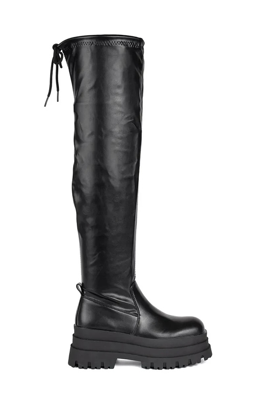 čierna mušketieri s platformou