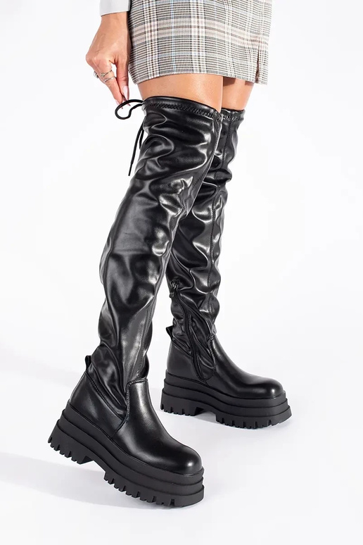 čierna mušketieri s platformou