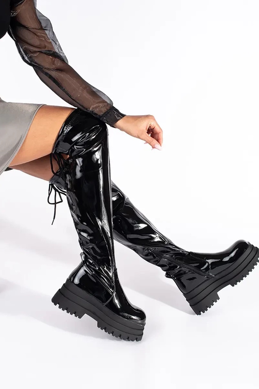 čierna lakované mušketieri s platformou čierna lakované mušketieri s platformou