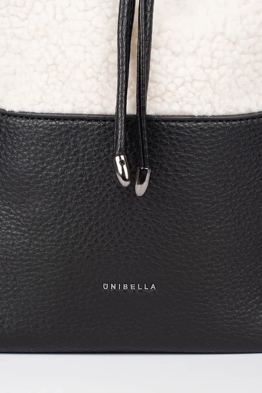 Čierna elegantná kabelka s kožušinou