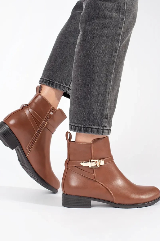 Dámske hnedé topánky na nízkom... Dámske hnedé topánky na nízkom...