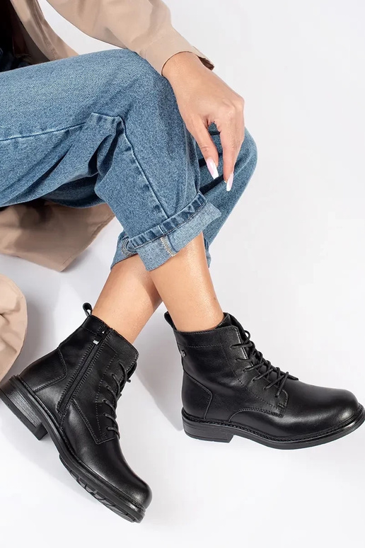 Dámske kožené šnurovacie topánky...