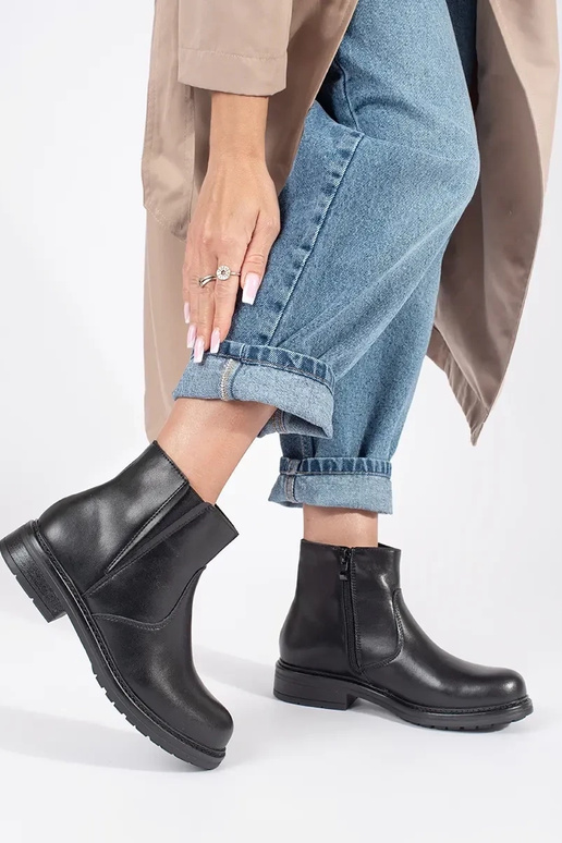 Čierne kožené topánky Chelsea s... Čierne kožené topánky Chelsea s...