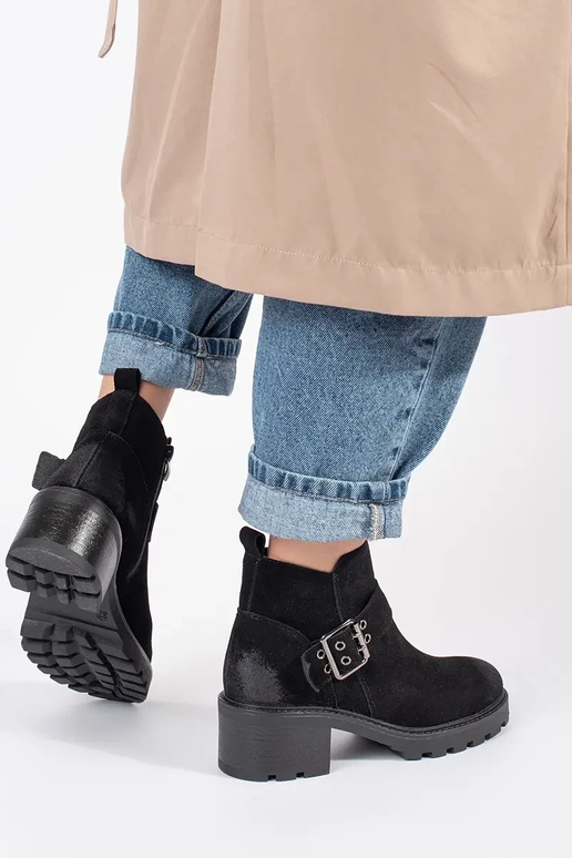 Dámske čižmy na podpätku Sergio Leone... Dámske čižmy na podpätku Sergio Leone...