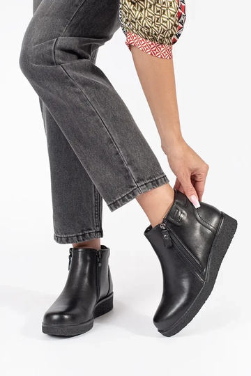 Čierne pohodlné kožené... 2