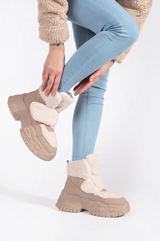 béžová Dámske snehule s platformou s... béžová Dámske snehule s platformou s...