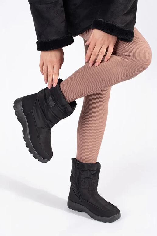 čierna pohodlné izolované śniegoIne...