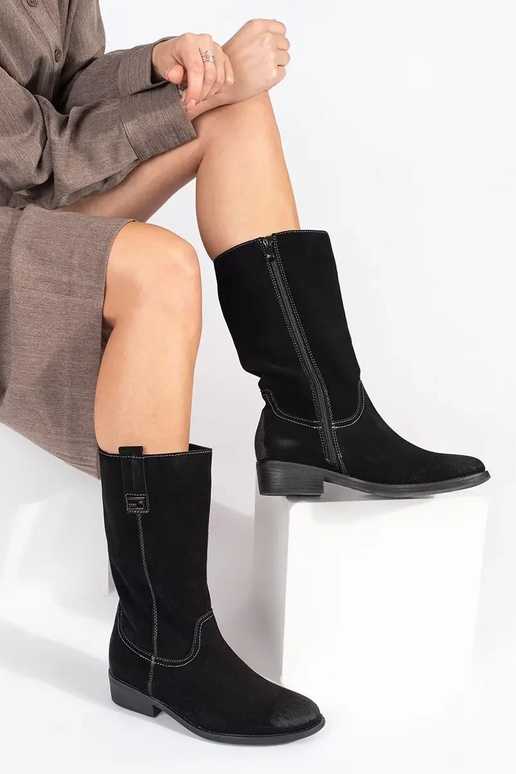 Čierne kovbojské kožené dlhé topánky...