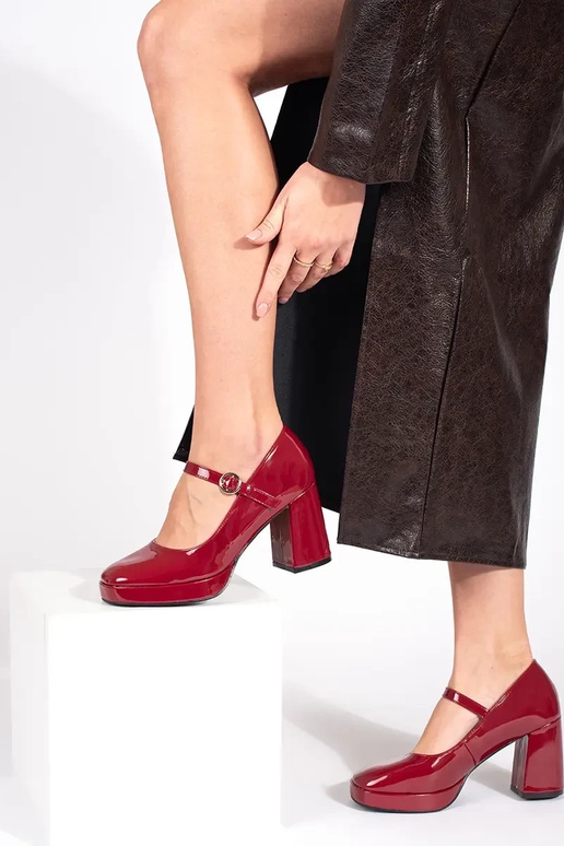 Dámske červené lakované tenisky na...