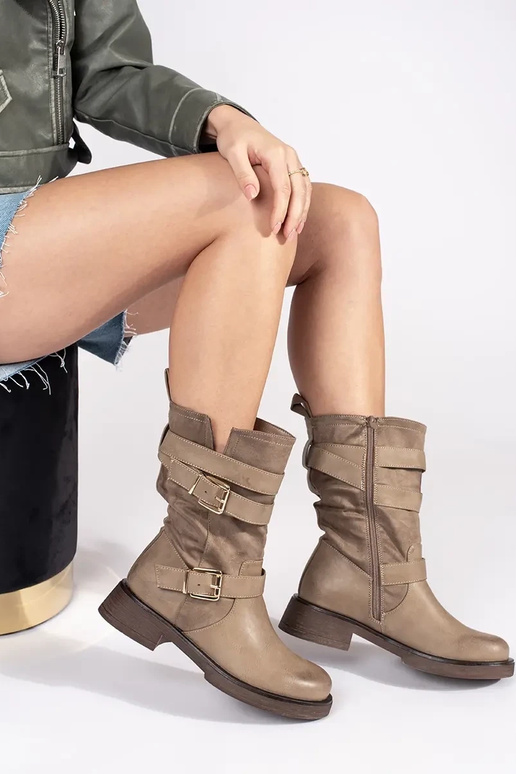 Béžové dámske topánky na nízkom... Béžové dámske topánky na nízkom...